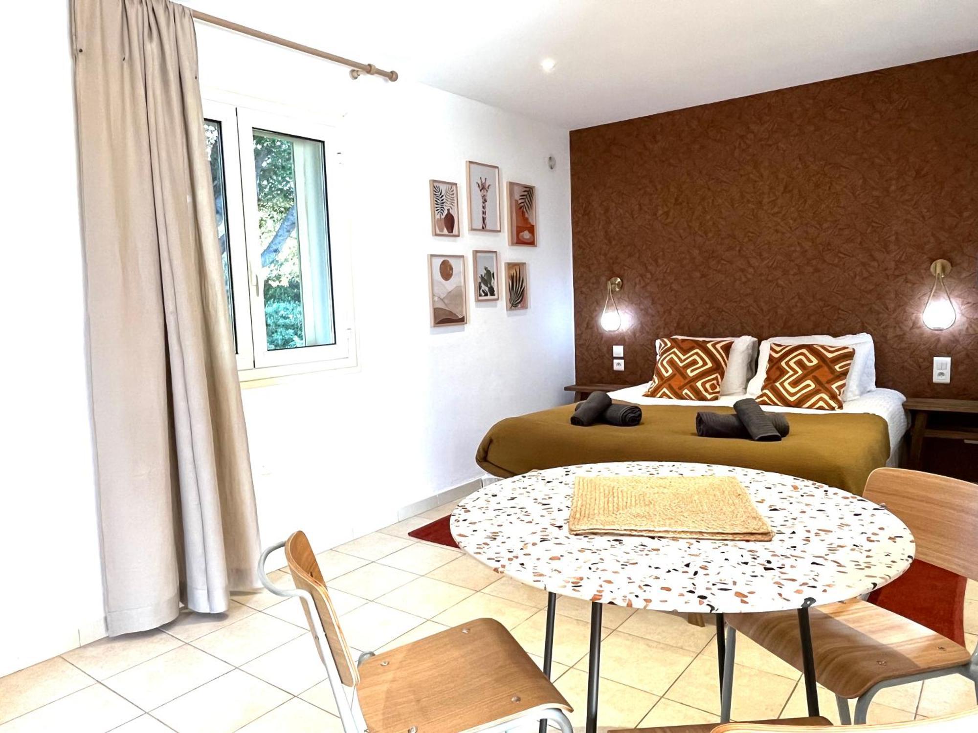 Domaine De Licetto Aparthotel Бонифачо Стая снимка