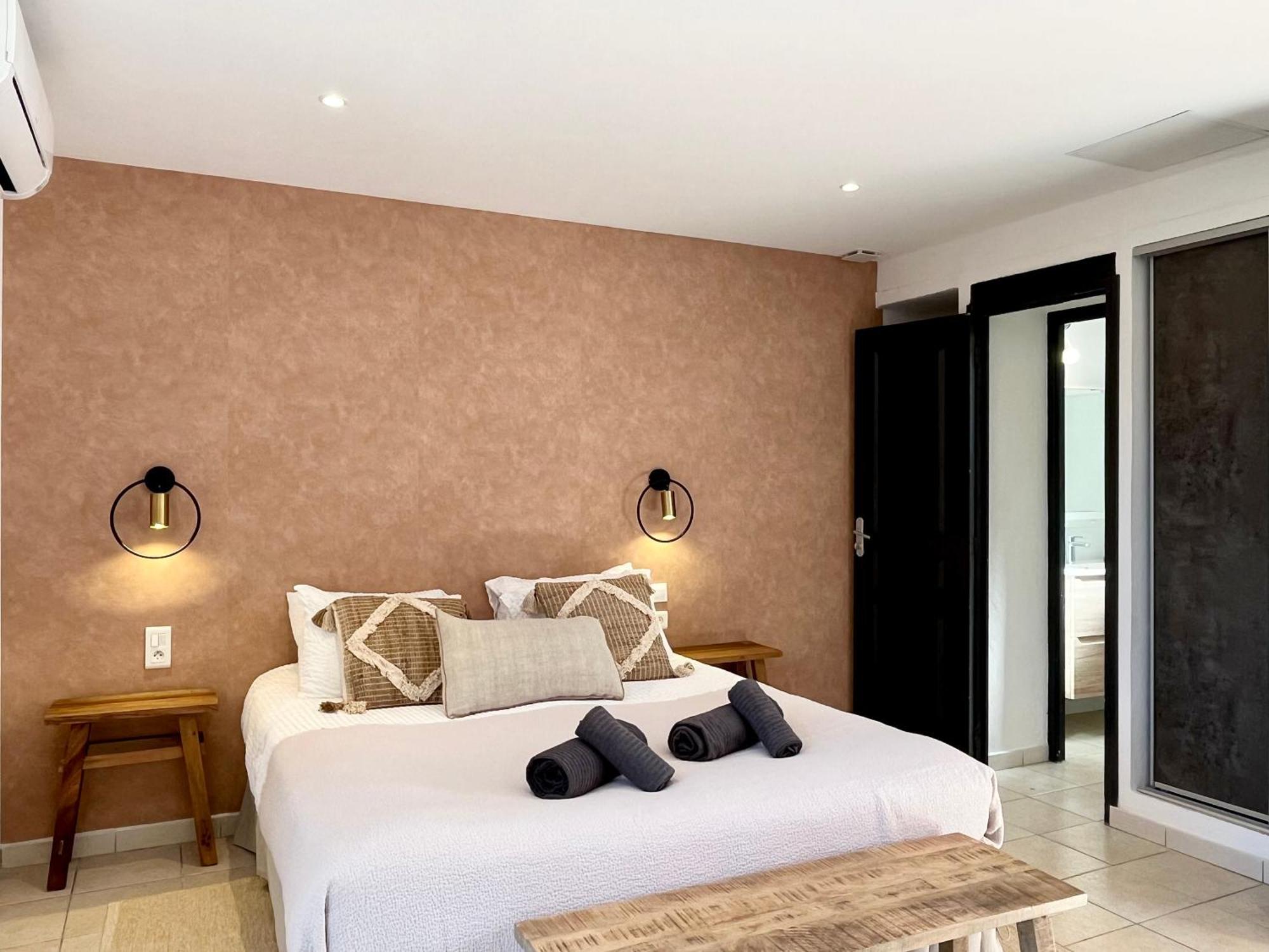 Domaine De Licetto Aparthotel Бонифачо Стая снимка